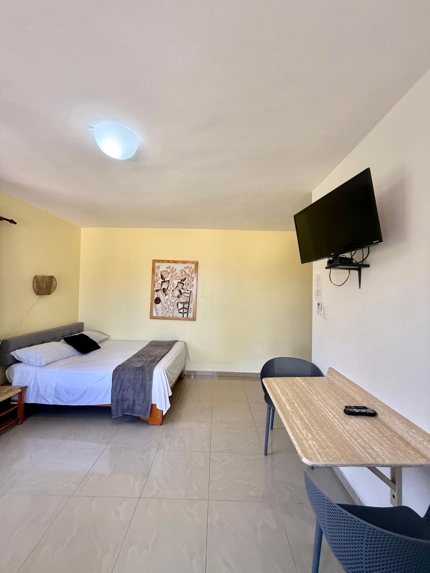 Barahona Hotel Al Mare المظهر الخارجي الصورة