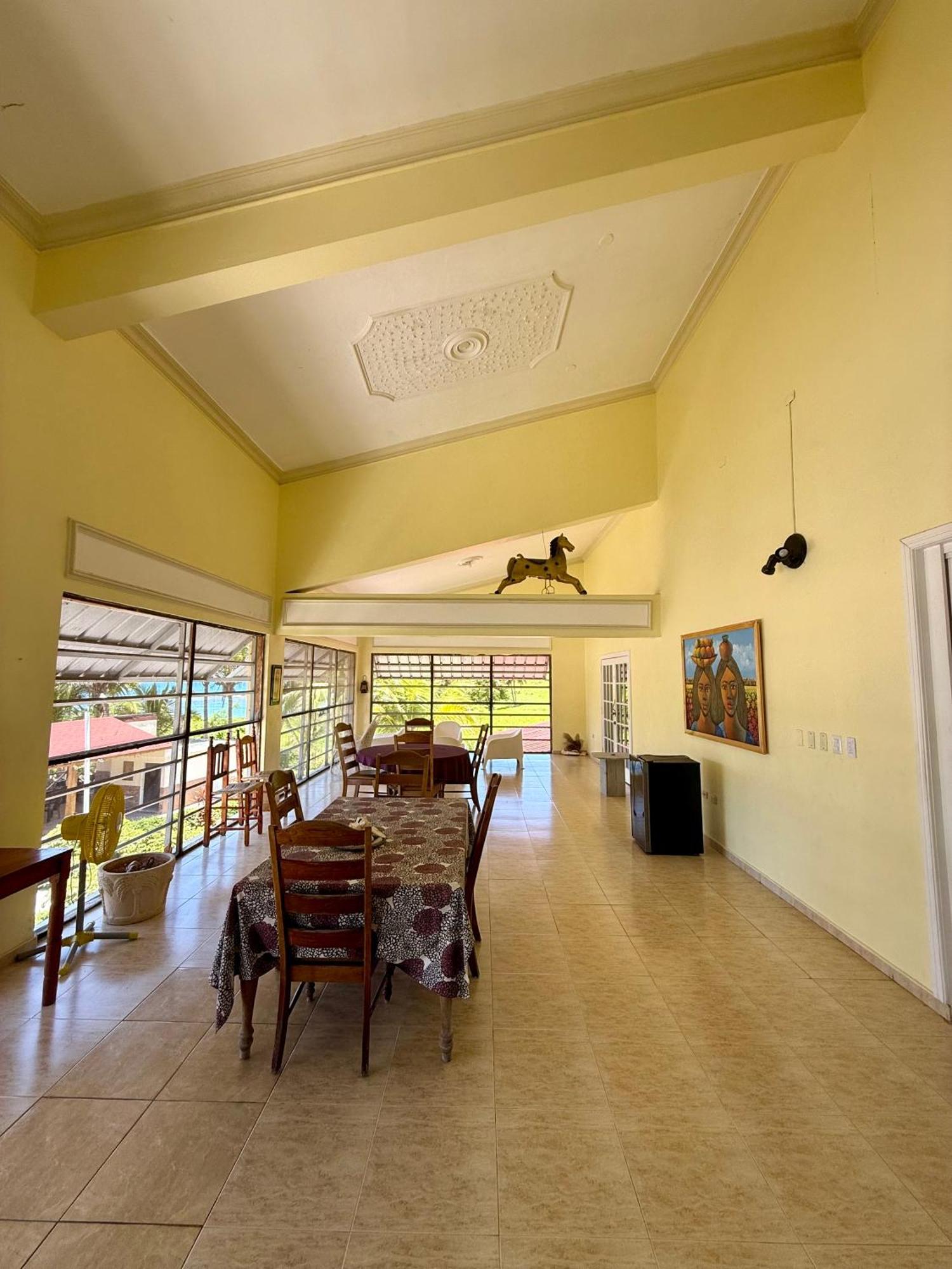 Barahona Hotel Al Mare المظهر الخارجي الصورة