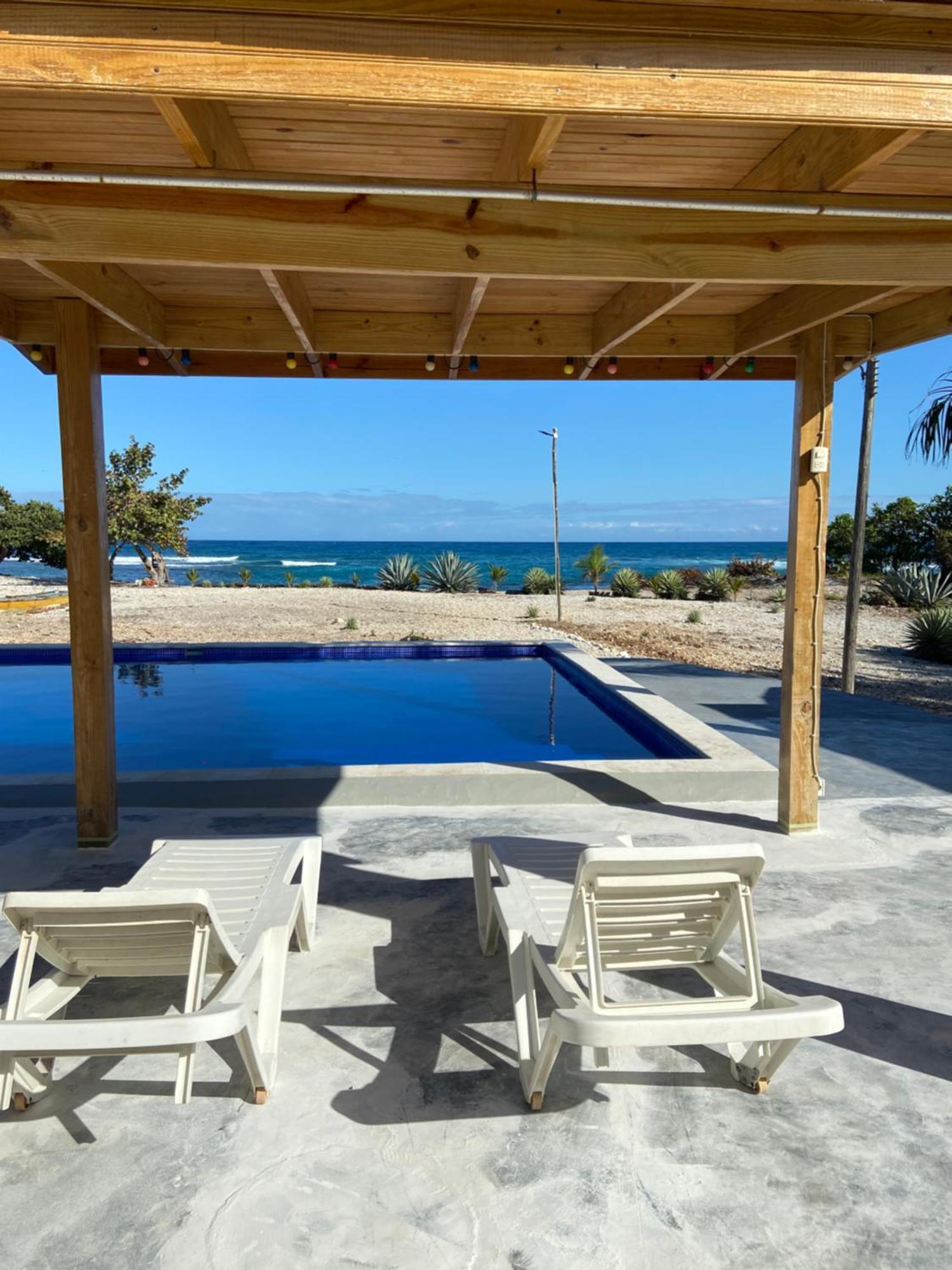 Barahona Hotel Al Mare المظهر الخارجي الصورة