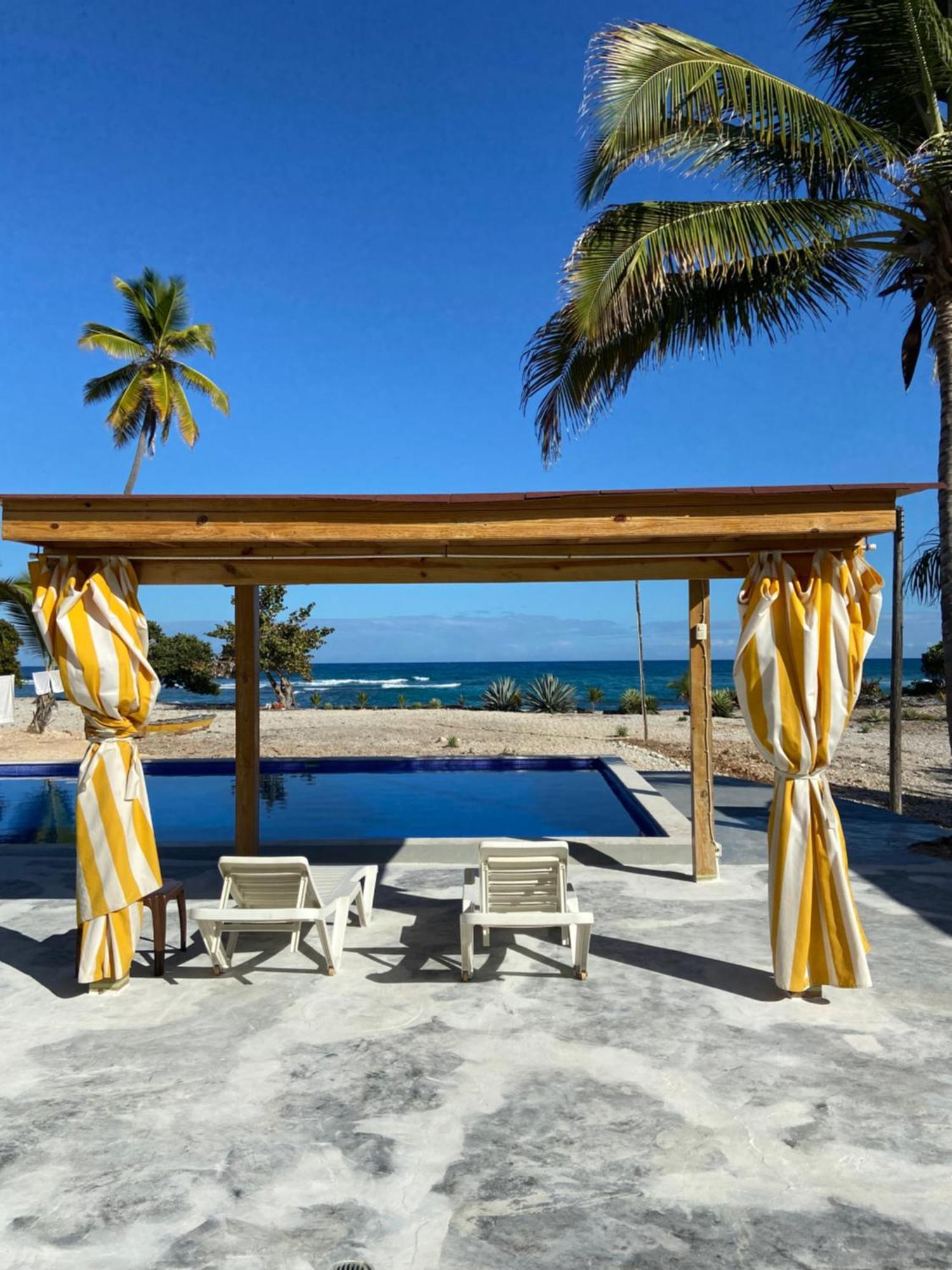 Barahona Hotel Al Mare المظهر الخارجي الصورة