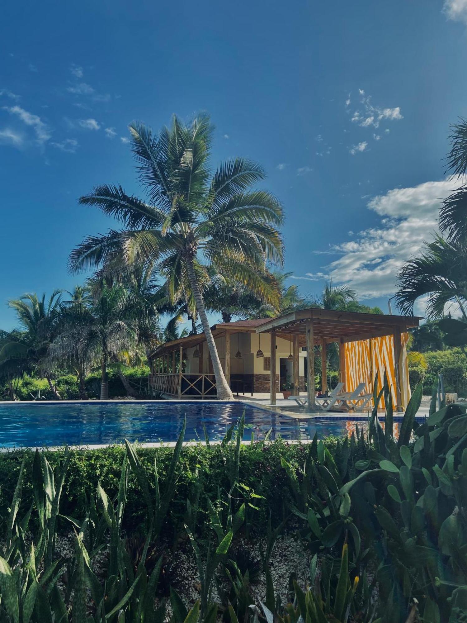 Barahona Hotel Al Mare المظهر الخارجي الصورة