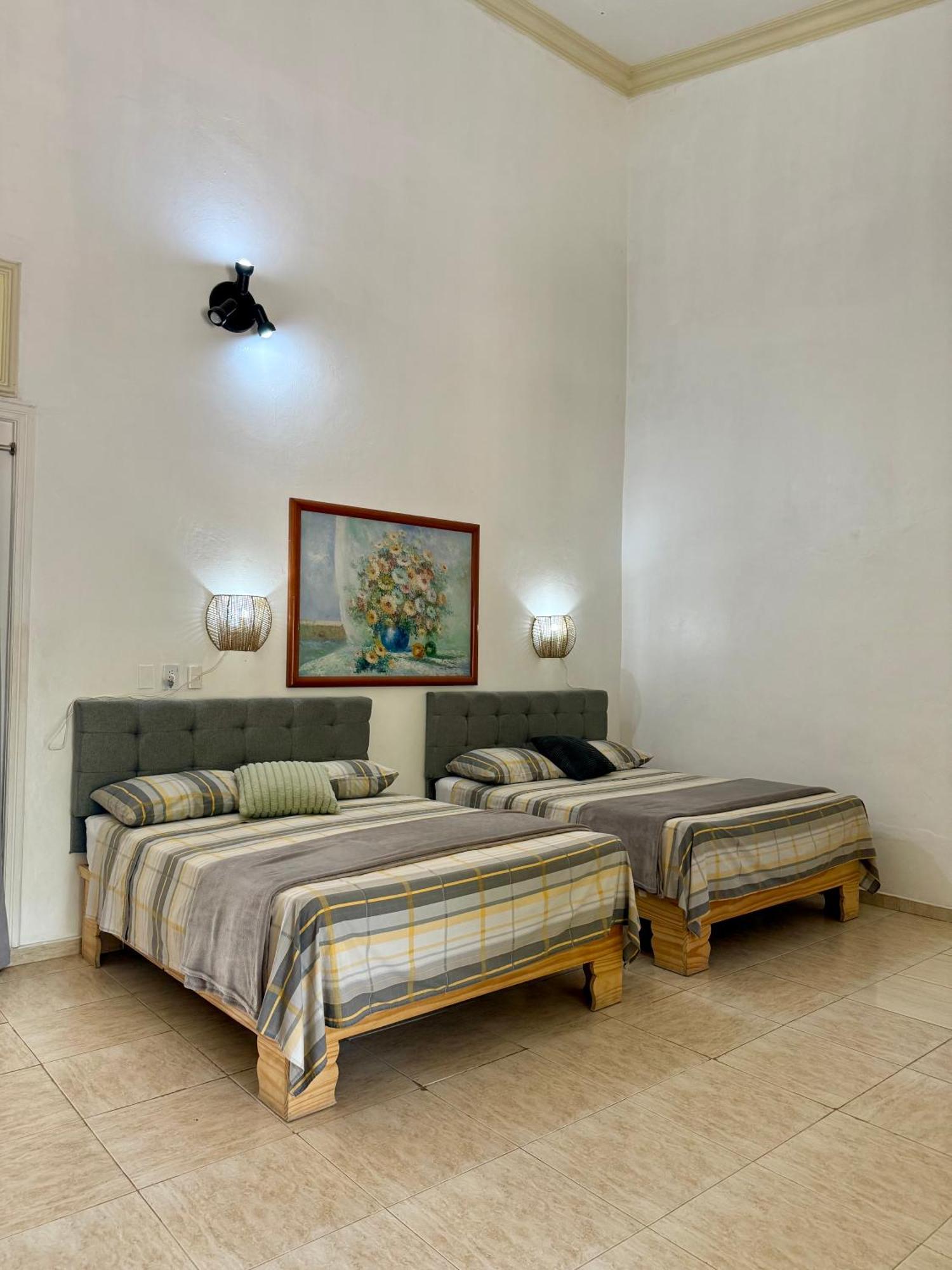 Barahona Hotel Al Mare المظهر الخارجي الصورة