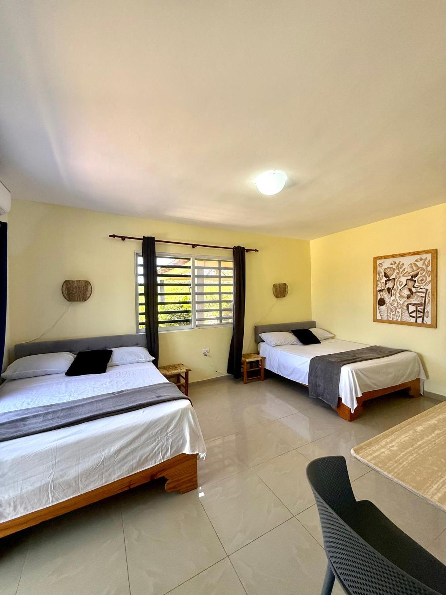 Barahona Hotel Al Mare المظهر الخارجي الصورة